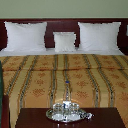Hotel Hradna Brana Братислава Номер фото